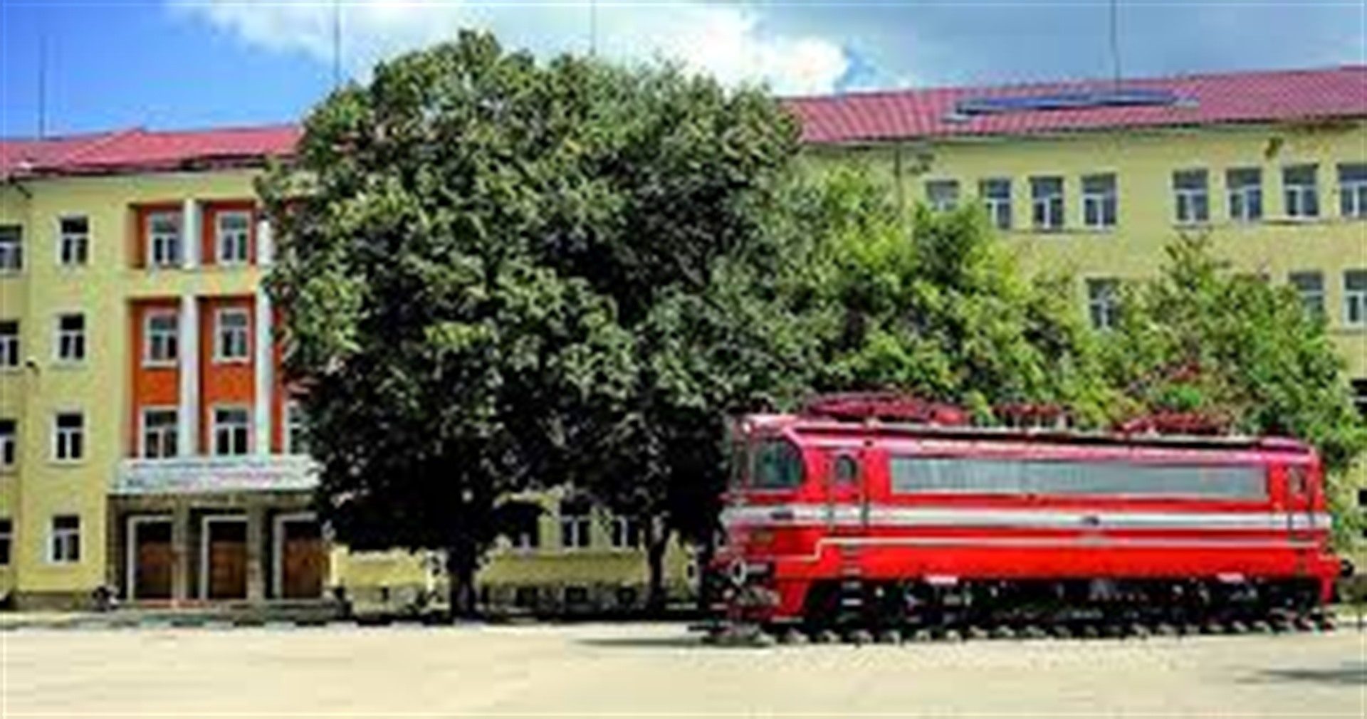 Todor Kableshkov kampüsünde lokomotif